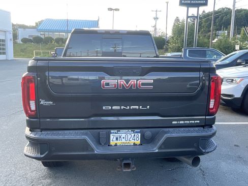 Used 2020 GMC Sierra 2500 Denali w/ Denali Ultimate Package AWD/4WD image 2