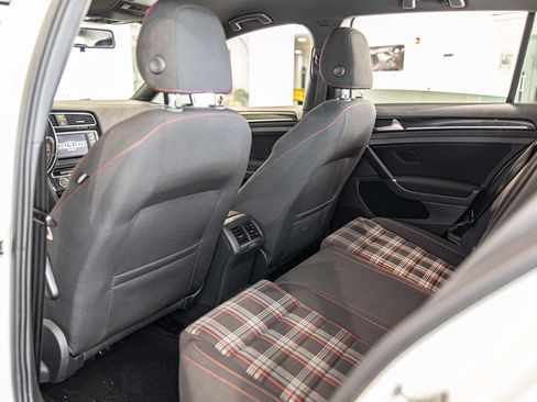 Used 2017 Volkswagen GTI S FWD image 31
