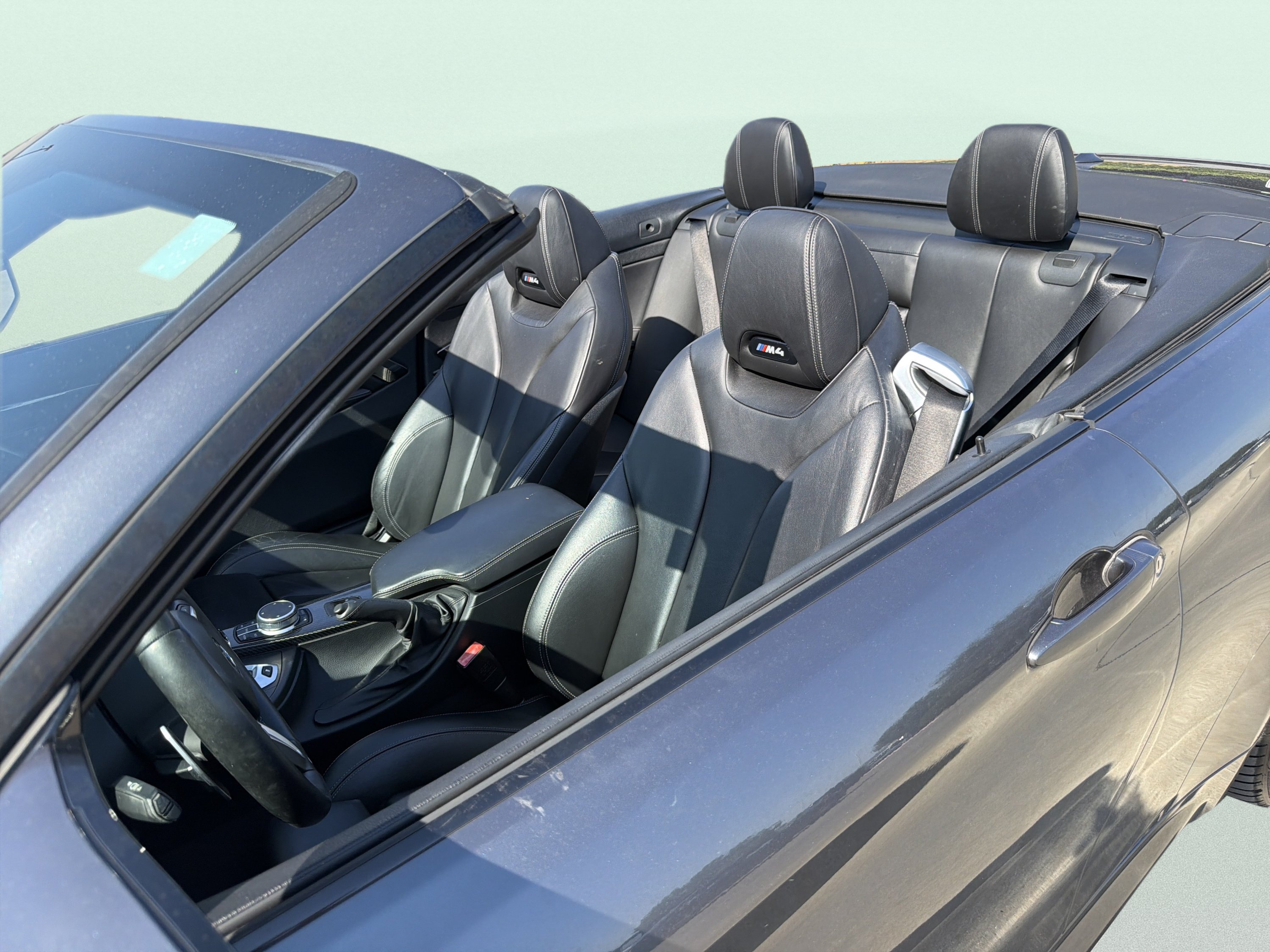 Used 2018 BMW M4 Convertible RWD image 59