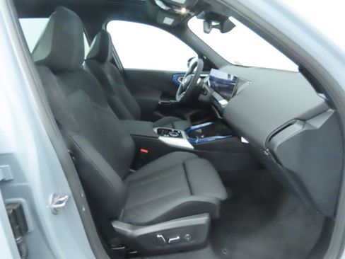 New 2026 BMW X3 xDrive30 w/ Premium Package image 21