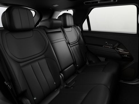 New 2025 Land Rover Range Rover Sport SE image 7