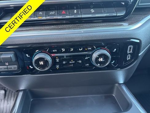 Used 2026 Chevrolet Silverado 1500 LT Trail Boss w/ LT Trail Boss Premium Package AWD/4WD image 14