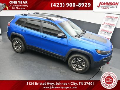 Used 2019 Jeep Cherokee Trailhawk w/ Comfort/Convenience Group