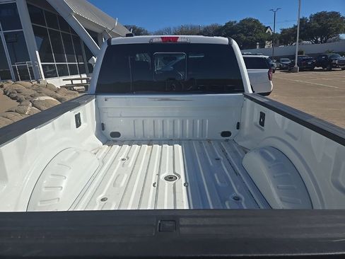 Used 2020 Ford F250 Platinum w/ FX4 Off-Road Package image 16