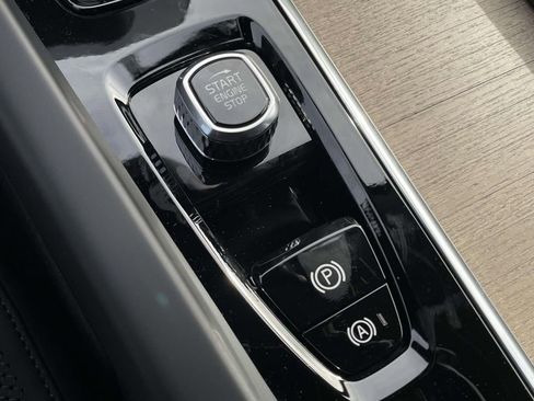 New 2026 Volvo XC60 T8 Plus w/ Protection Package Premier image 21