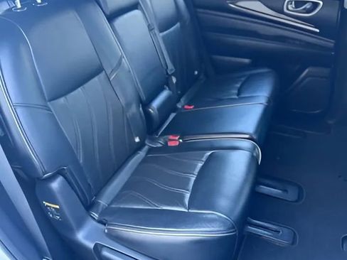 Used 2015 INFINITI QX60 AWD w/ Premium Package image 32