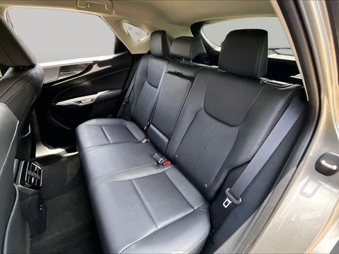 Used 2025 Lexus NX 250 FWD w/ Accessory Package (Z1) image 18