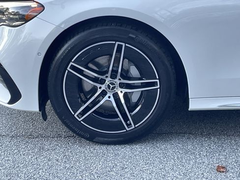 Certified 2025 Mercedes-Benz E 350 E 350 4MATIC Sedan image 17