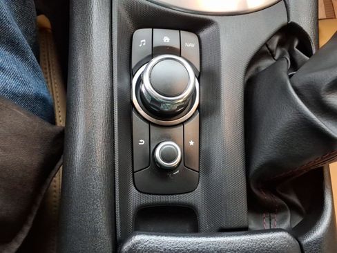 Used 2016 MAZDA MX-5 Miata Grand Touring image 11