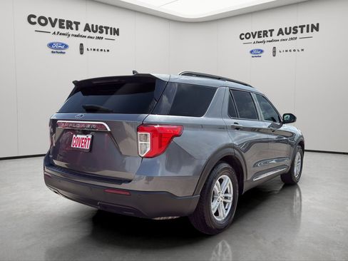 Used 2021 Ford Explorer XLT RWD image 5