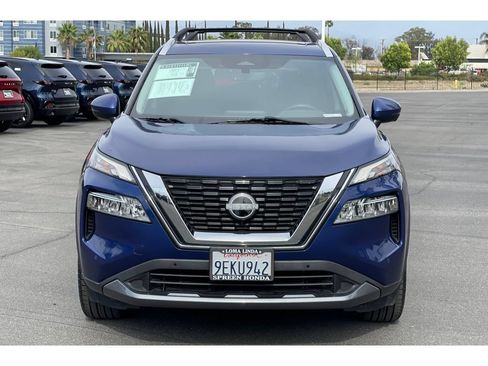 Used 2023 Nissan Rogue SL w/ SL Premium Package FWD image 9