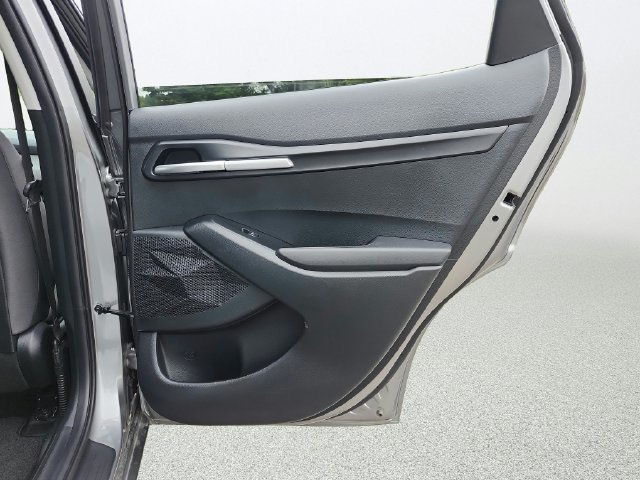 Certified 2026 Kia Seltos LX FWD image 24