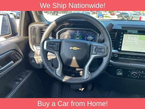 Used 2024 Chevrolet Silverado 1500 LT AWD/4WD image 12