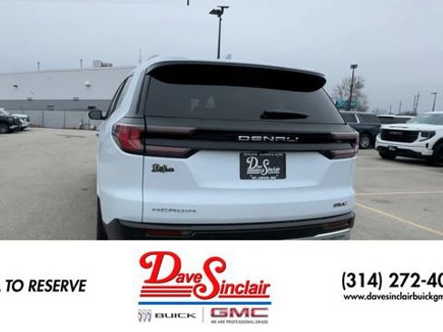 New 2026 GMC Acadia Denali w/ Super Cruise Package FWD image 7