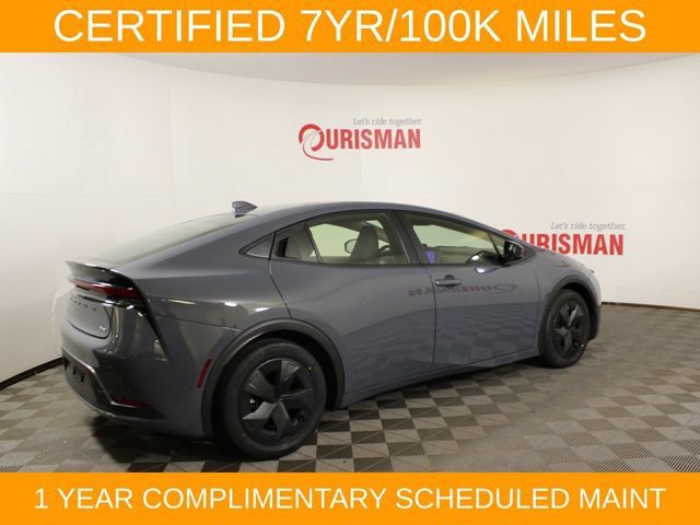 Used 2025 Toyota Prius LE FWD image 7