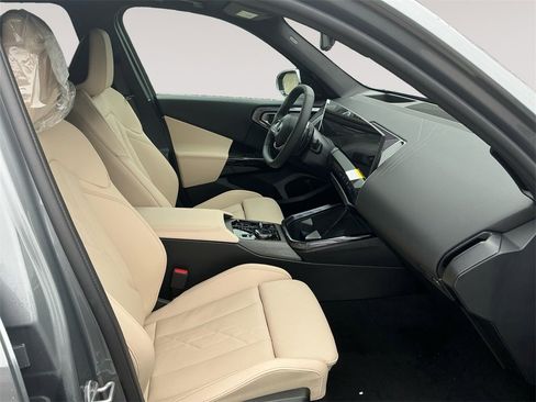 New 2026 BMW X3 xDrive30 w/ Premium Package image 15
