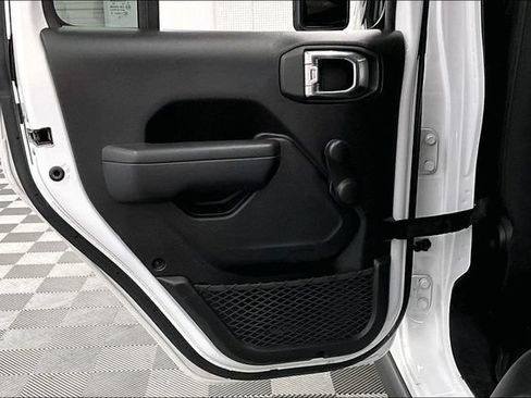 Used 2022 Jeep Wrangler Unlimited Sport AWD/4WD image 22