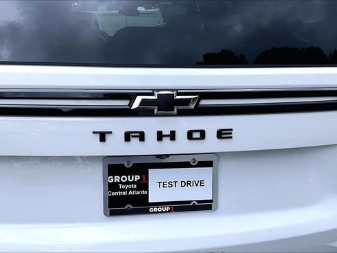 Used 2023 Chevrolet Tahoe Z71 w/ Luxury Package AWD/4WD image 31