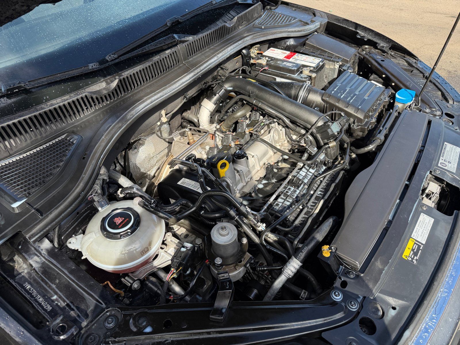 Used 2019 Volkswagen Jetta R-Line FWD image 32