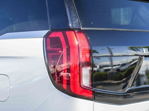 New 2026 Ford Expedition Max Active image 9