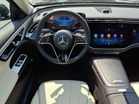 Certified 2026 Mercedes-Benz E 350 4MATIC Sedan image 12