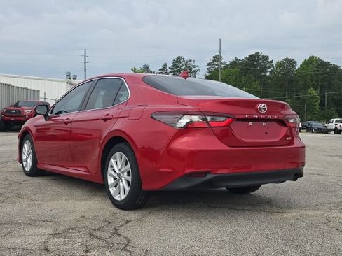 Used 2024 Toyota Camry LE FWD image 3