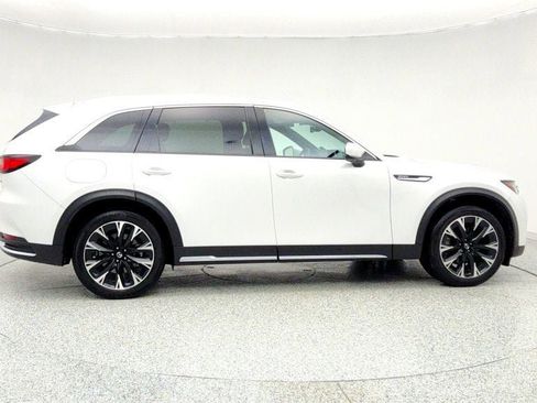 Used 2024 MAZDA CX-90 Plug-In Hybrid w/ Premium Plus image 4