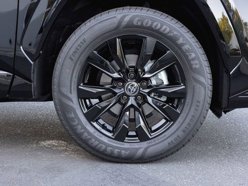 New 2026 Toyota RAV4 SE FWD image 4