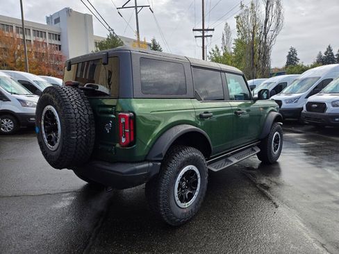 New 2025 Ford Bronco Badlands w/ Sasquatch Package AWD/4WD image 5