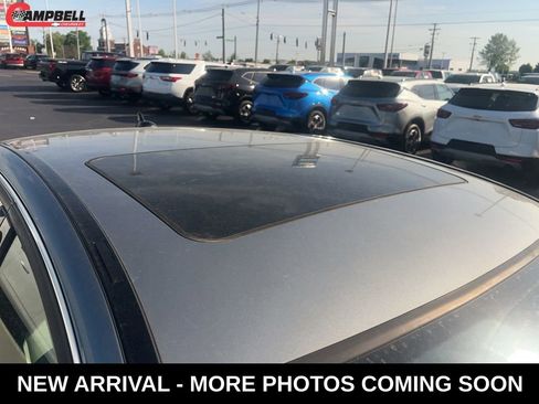 Used 2014 Mercedes-Benz C 250 Sedan image 9