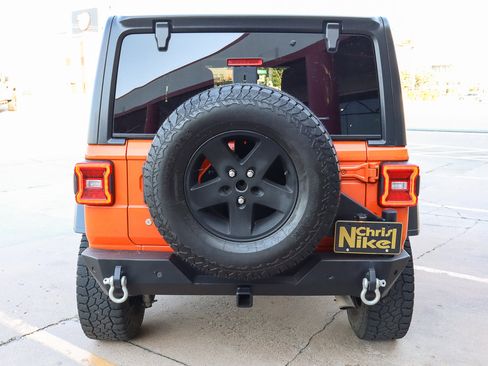 Used 2018 Jeep Wrangler Unlimited Sport S image 14