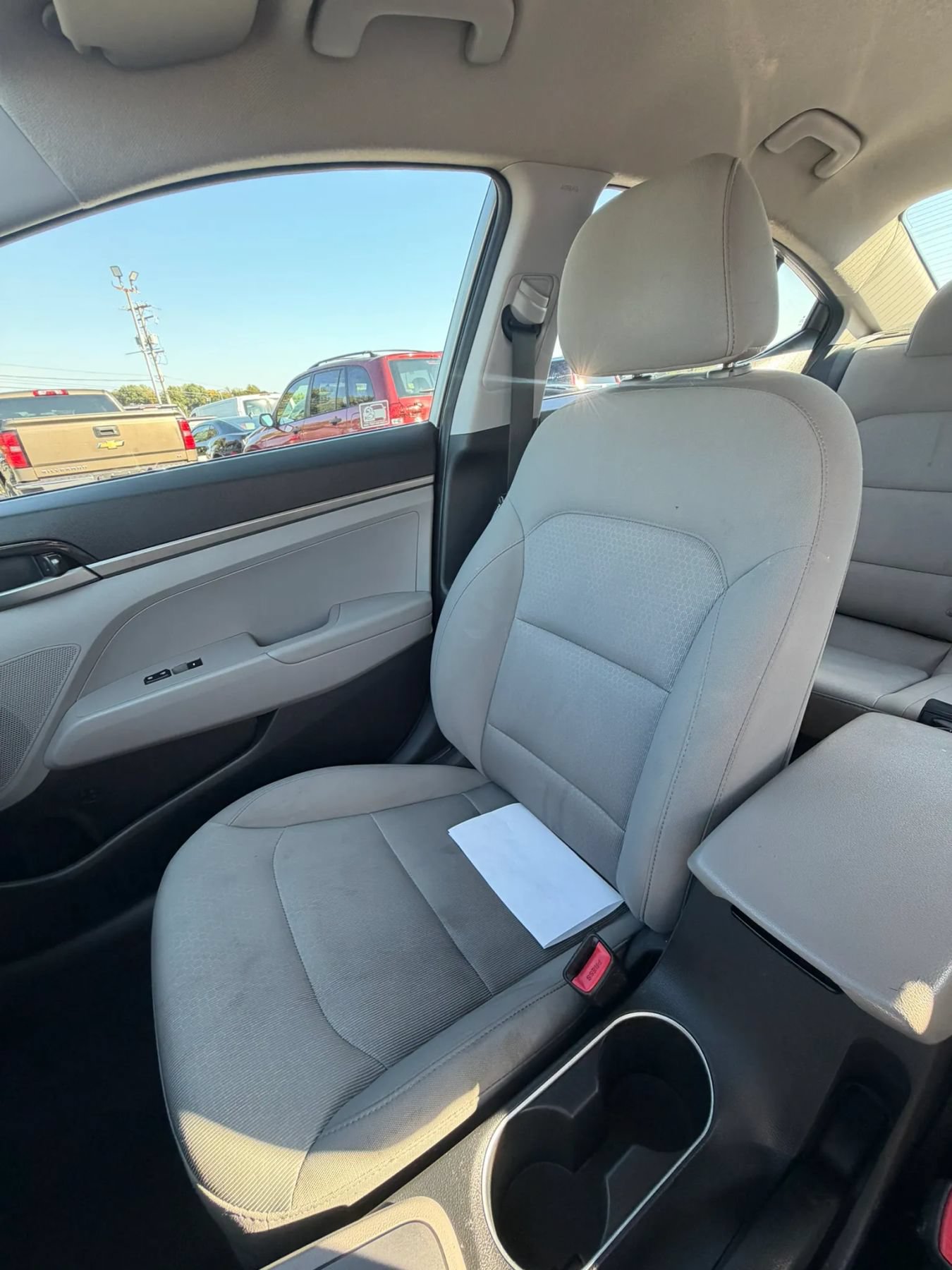 Used 2017 Hyundai Elantra SE FWD image 44
