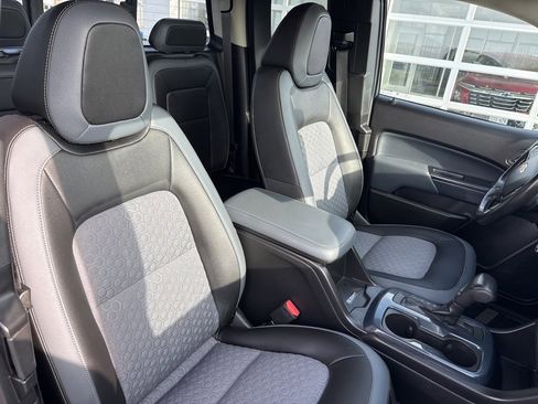 Used 2019 Chevrolet Colorado Z71 image 23