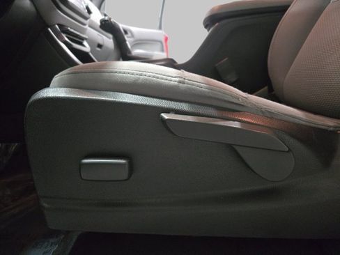 Used 2020 Chevrolet Colorado W/T w/ WT Convenience Package image 27