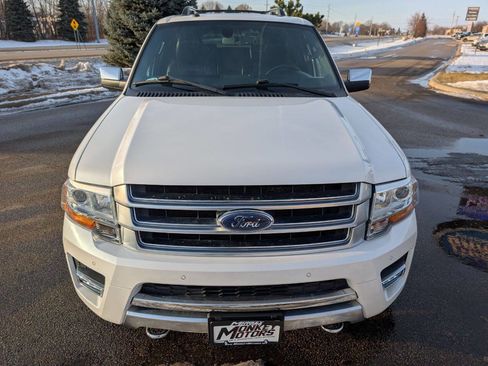 Used 2016 Ford Expedition EL Platinum image 4