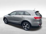 Used 2016 Kia Sorento LX image 3