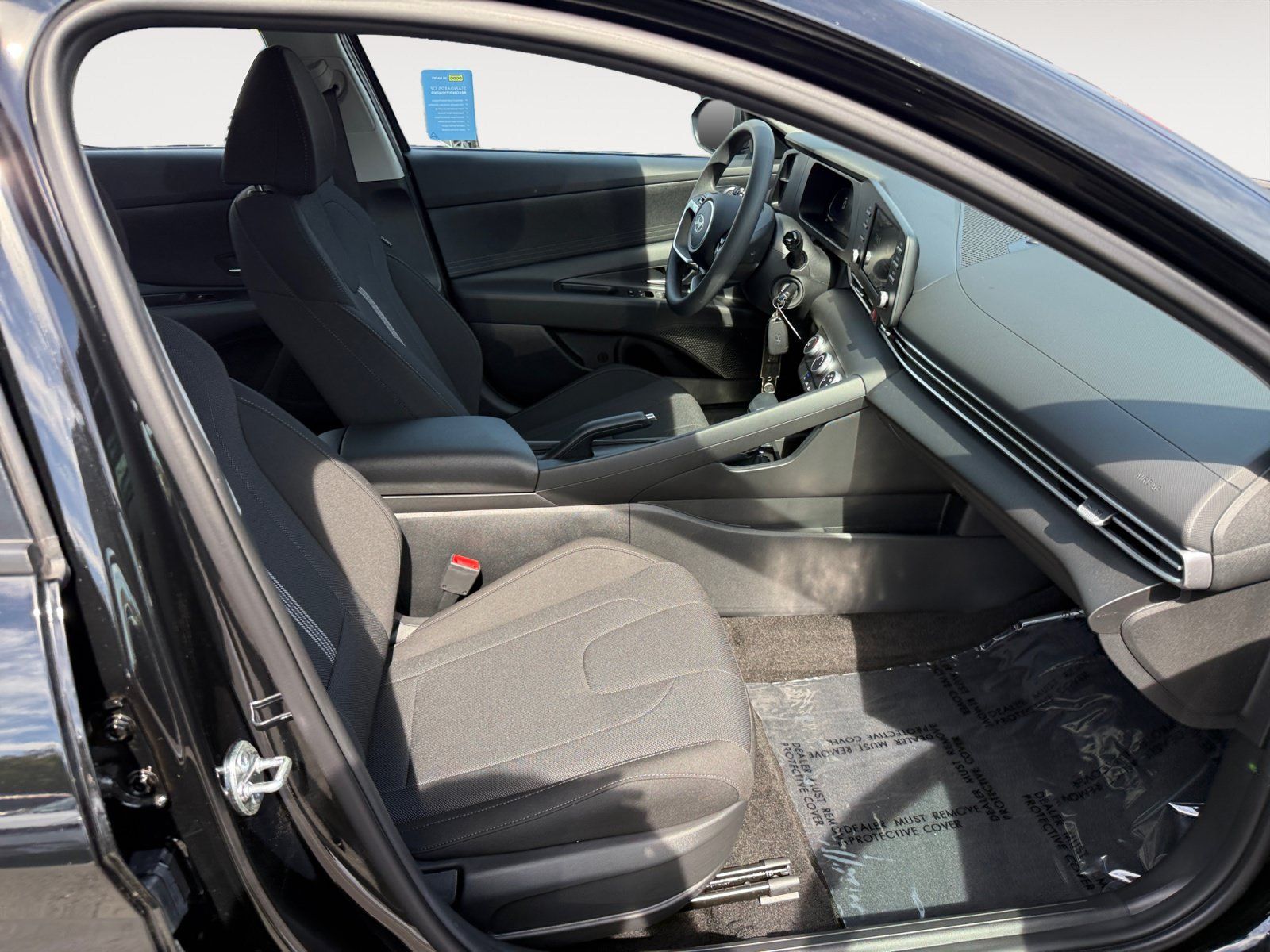 Certified 2026 Hyundai Elantra SE FWD image 19