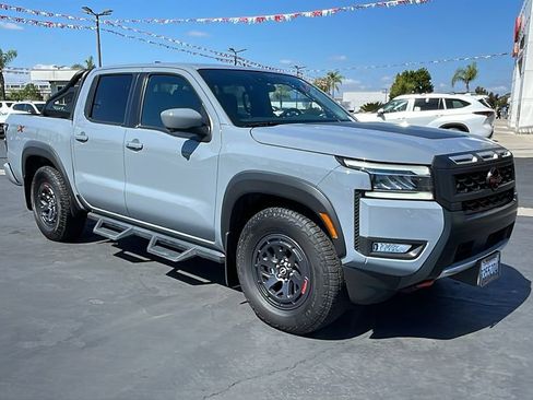 Used 2025 Nissan Frontier Pro-X w/ Pro Convenience Package RWD image 38