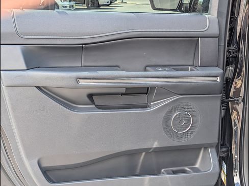 Certified 2024 Ford Expedition Max XLT AWD/4WD image 30