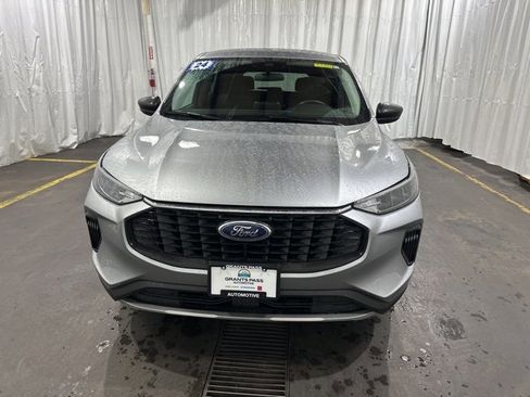 Used 2024 Ford Escape Active image 7