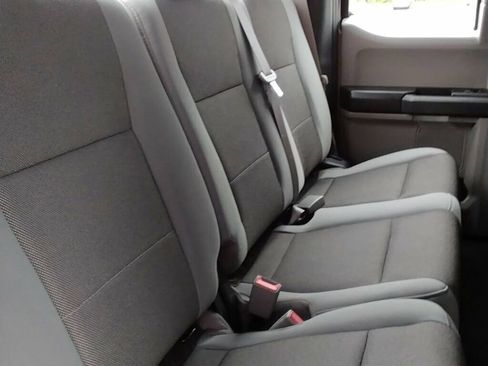 Used 2019 Ford F150 XL w/ Equipment Group 101A Mid RWD image 9