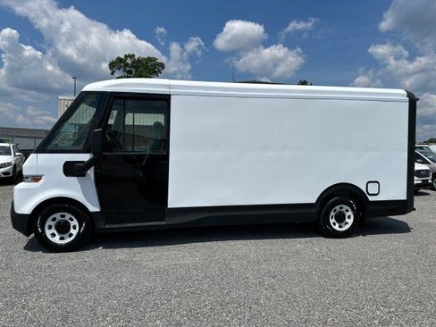 Used 2024 Chevrolet Brightdrop 600 w/ Commercial Equipment Package AWD/4WD image 14