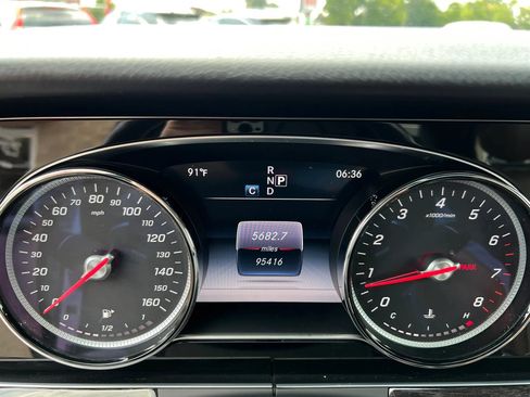 Used 2017 Mercedes-Benz E 300 4MATIC image 16