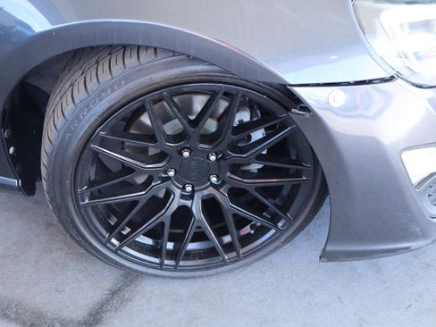 Used 2016 Scion FR-S image 3