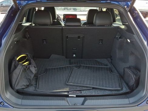 Used 2022 Volkswagen ID.4 Pro S image 34