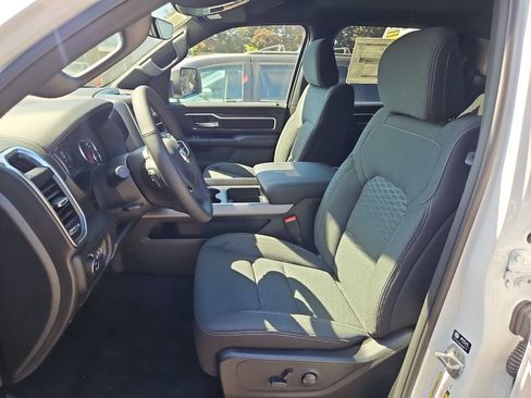 New 2026 RAM 1500 4x4 Crew Cab image 12
