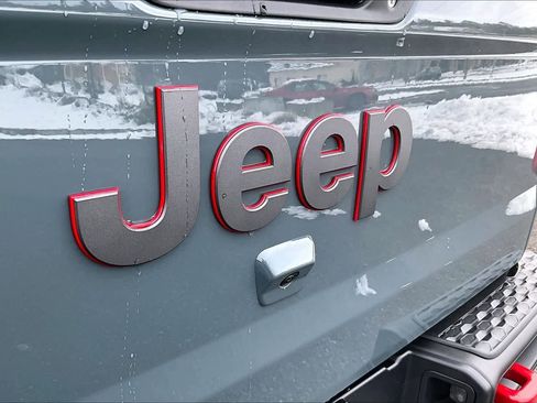 New 2026 Jeep Gladiator Rubicon image 7