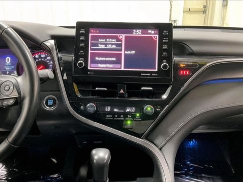 Used 2024 Toyota Camry XSE FWD image 6