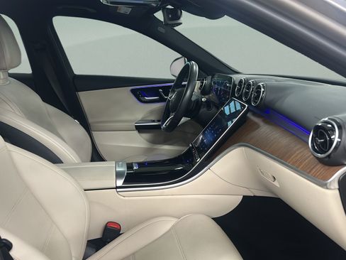 Used 2022 Mercedes-Benz C 300 Sedan image 29