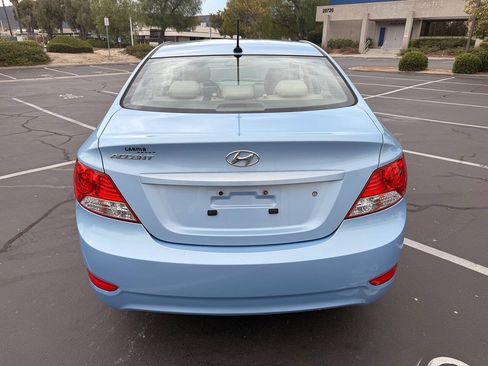 Used 2014 Hyundai Accent GLS FWD image 9